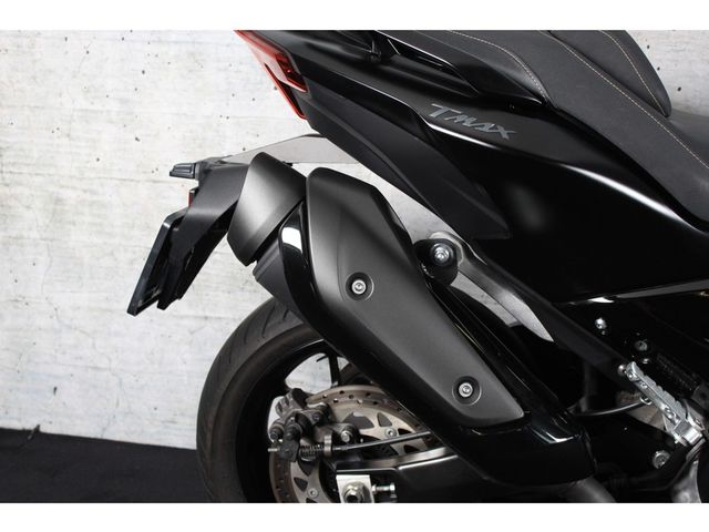 yamaha - tmax-tech-max-560