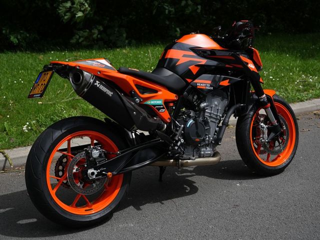ktm - 890-duke-gp
