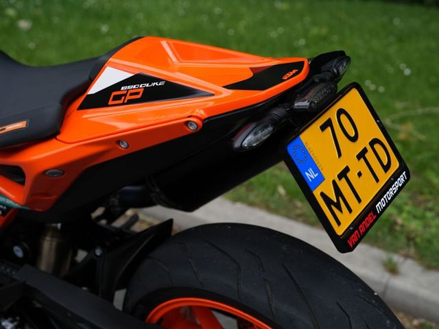 ktm - 890-duke-gp