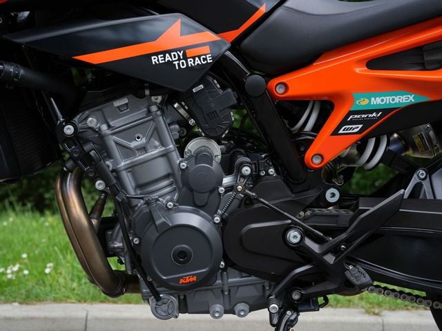ktm - 890-duke-gp