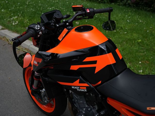 ktm - 890-duke-gp