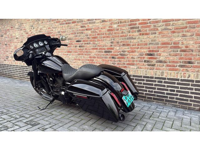 harley-davidson - cvo-street-glide