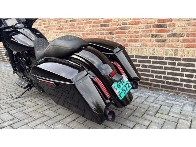 harley-davidson - cvo-street-glide