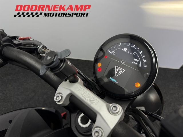 triumph - trident-660