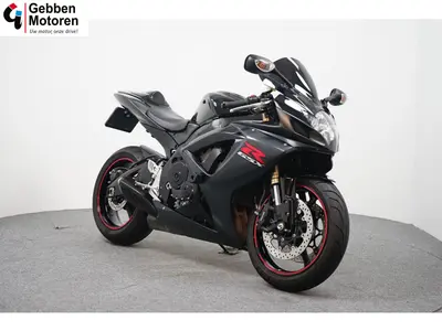 SUZUKI GSX-R 600 – foto 2