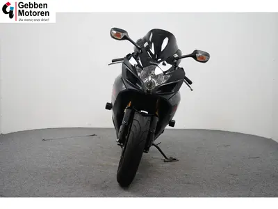 SUZUKI GSX-R 600 – foto 3