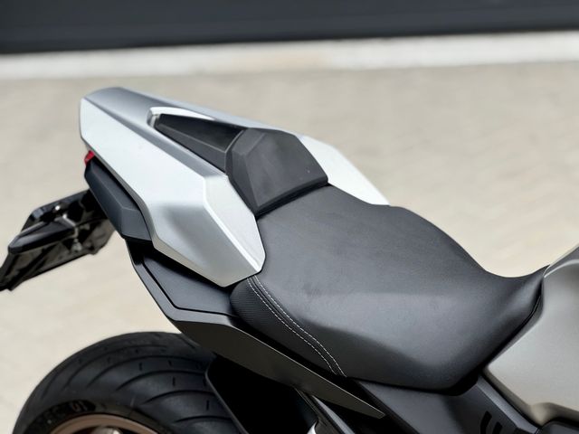 honda - cb-650-r