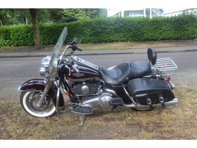 harley-davidson - road-king-classic-flhrc