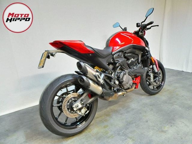 ducati - monster-plus