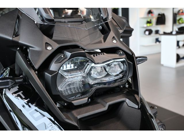 bmw - r-1250-gs-triple-black
