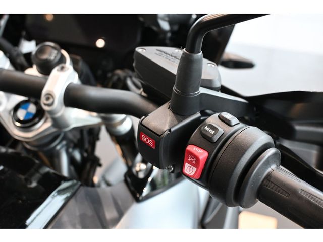 bmw - r-1250-gs-triple-black