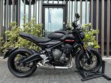 TRIUMPH TRIDENT 660