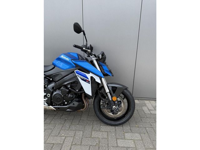suzuki - gsx-s-950