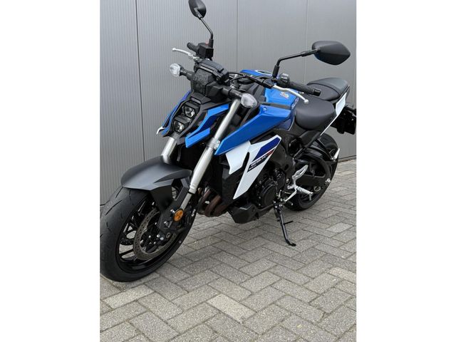 suzuki - gsx-s-950