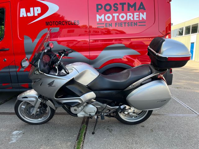honda - nt-700-v-deauville-abs