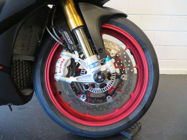 aprilia - rsv-4-r-aprc