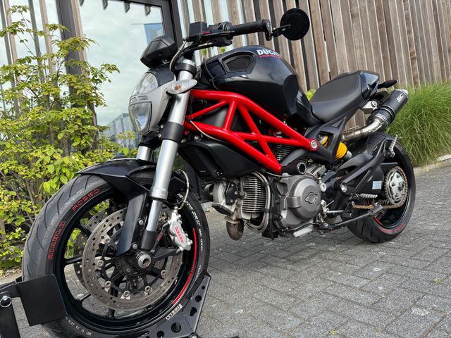 ducati - 796-monster