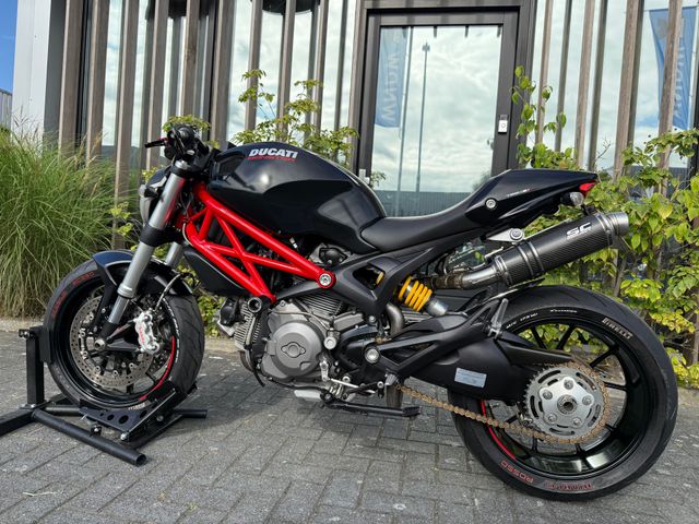 ducati - 796-monster