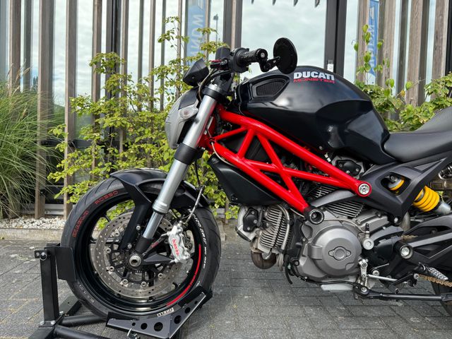 ducati - 796-monster