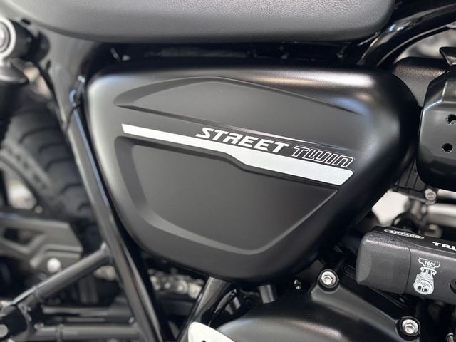 triumph - street-twin