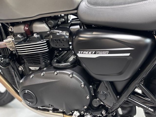 triumph - street-twin