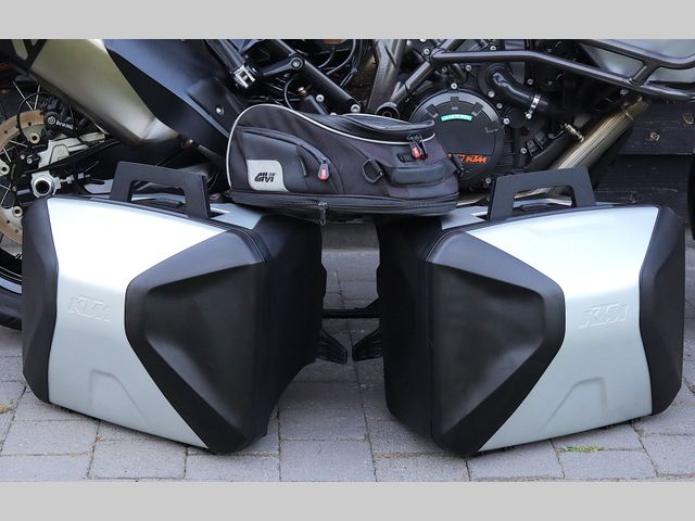 ktm - 1290-super-adventure-t