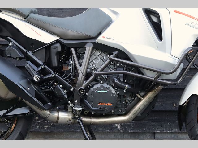 ktm - 1290-super-adventure-t
