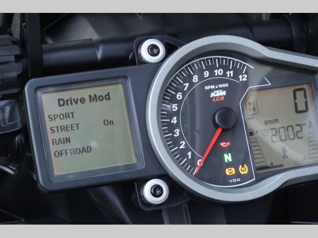 ktm - 1290-super-adventure-t