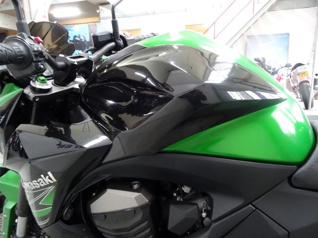 kawasaki - z-800-abs