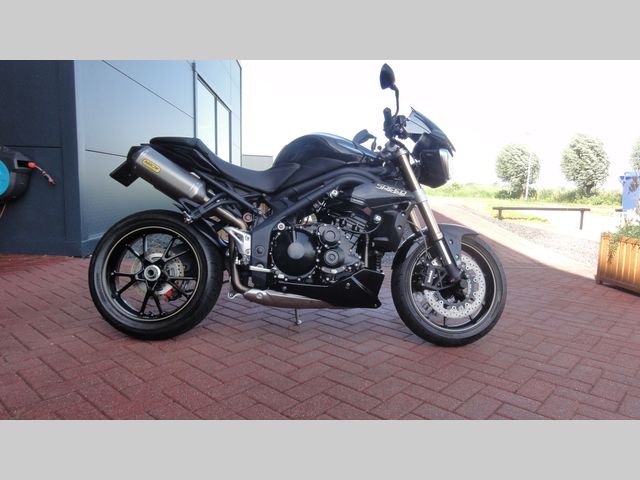 triumph - speed-triple