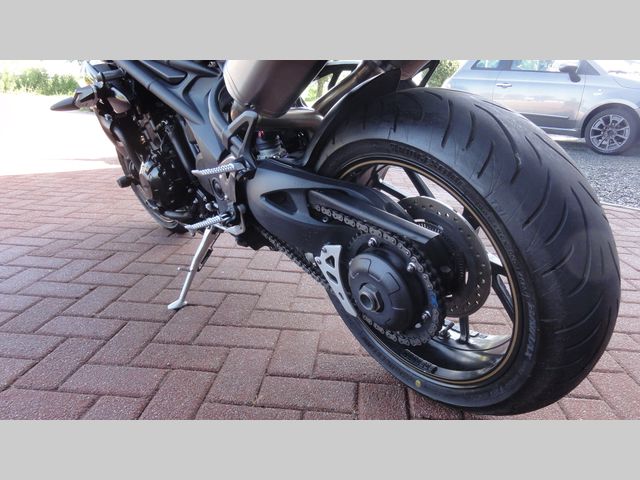 triumph - speed-triple