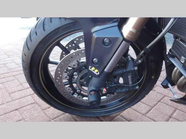 triumph - speed-triple