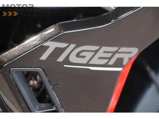 triumph - tiger-900-gt-pro
