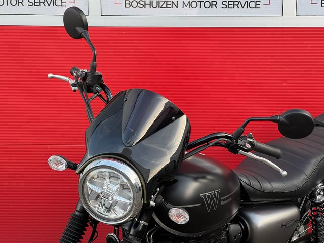 kawasaki - w800