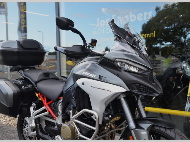 ducati - multistrada-v4-s