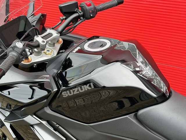 suzuki - gsx-s-1000-gt