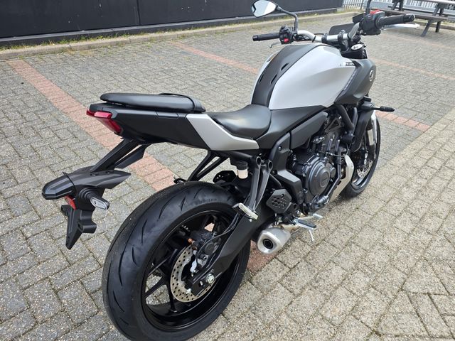 yamaha - mt-07-abs