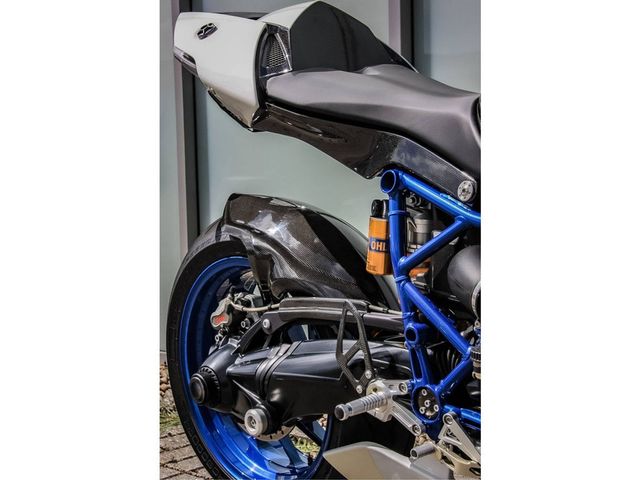 bmw - hp-2-sport
