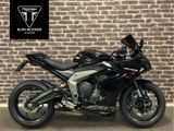 TRIUMPH DAYTONA 660