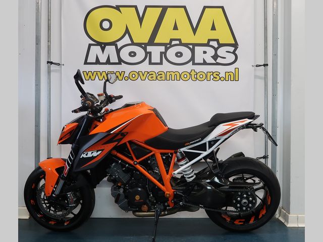 ktm - 1290-super-duke-r