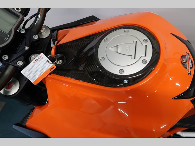 ktm - 1290-super-duke-r