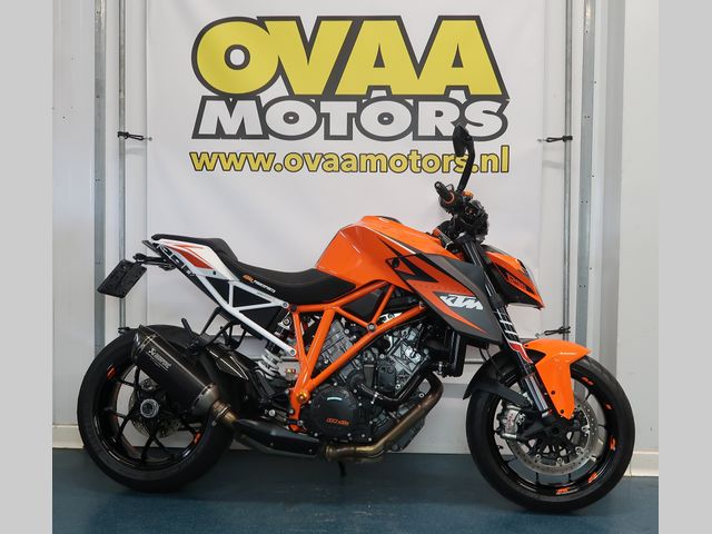 ktm - 1290-super-duke-r