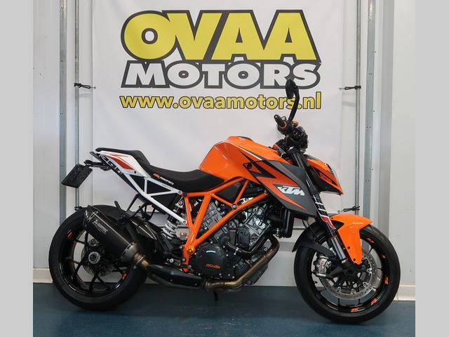 ktm - 1290-super-duke-r