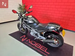 Ducati Monster 900 Carbon 2001 occasion – foto 9 van 10