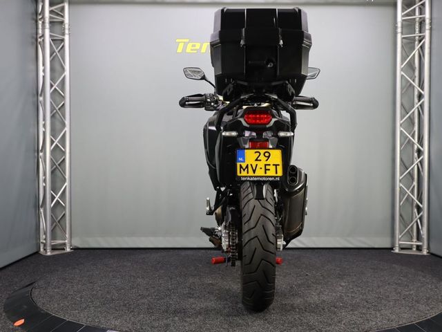 honda - crf-1100-l-africa-twin-adventure-sports