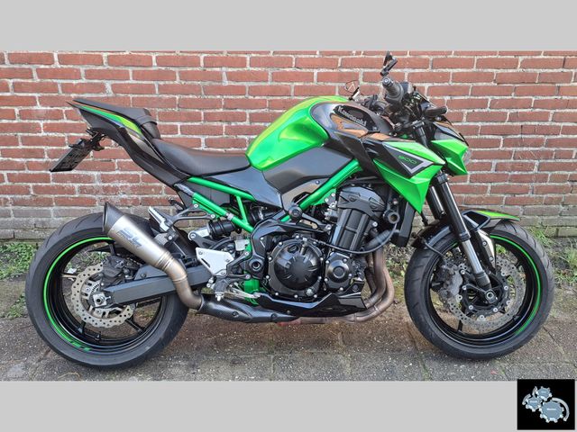 kawasaki - z900