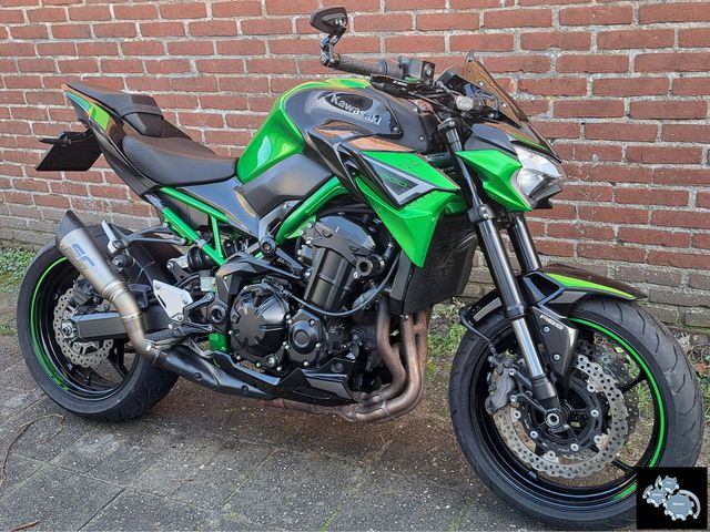 kawasaki - z900