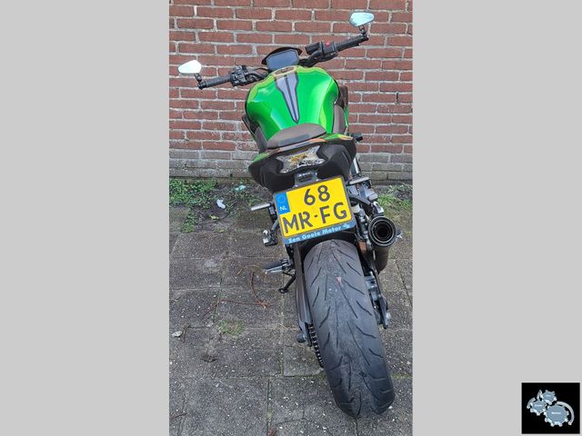 kawasaki - z900