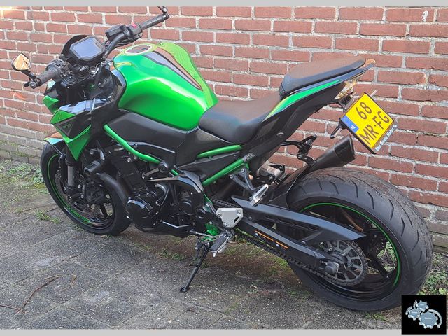 kawasaki - z900