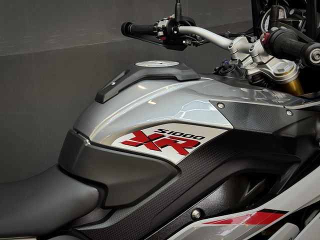bmw - s-1000-xr